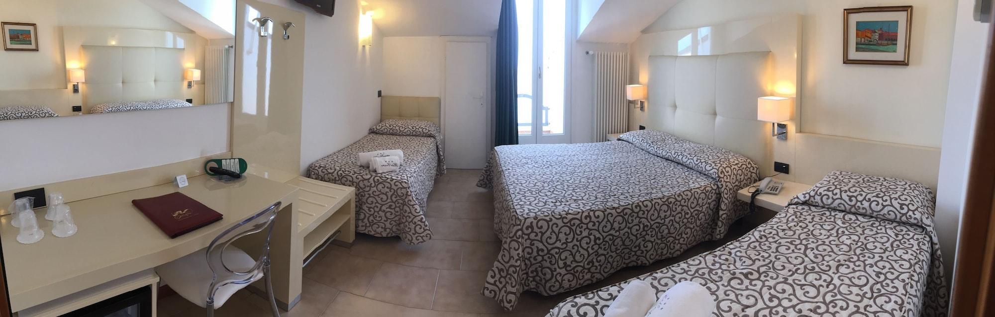 Europa Hotel 3*